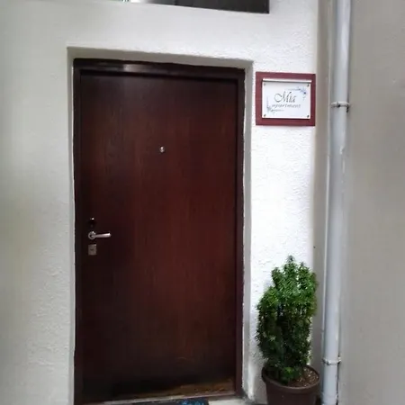 Mia Apartment